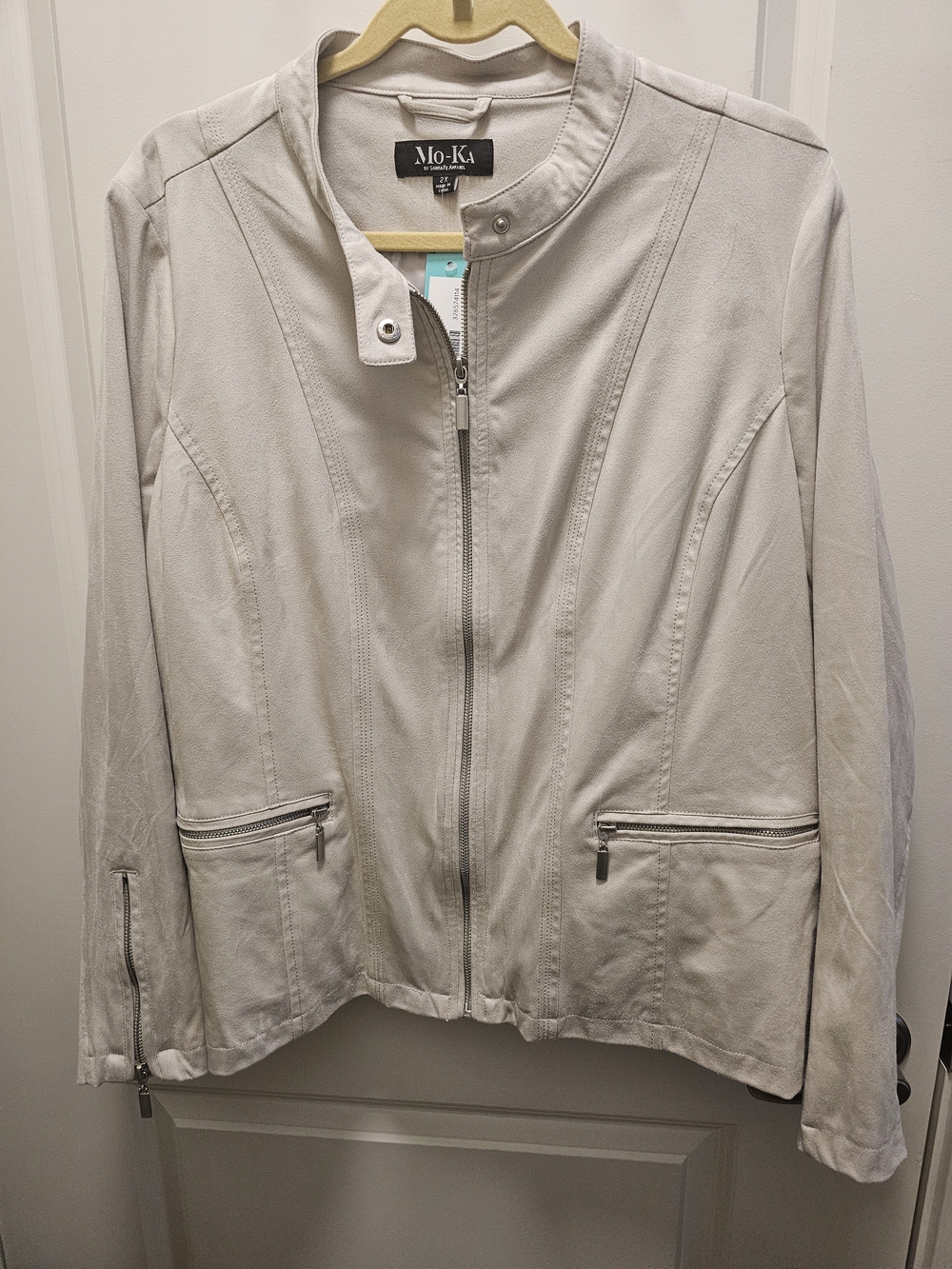 Mo-Ka Women's Light Cream Leather Zip Jacket